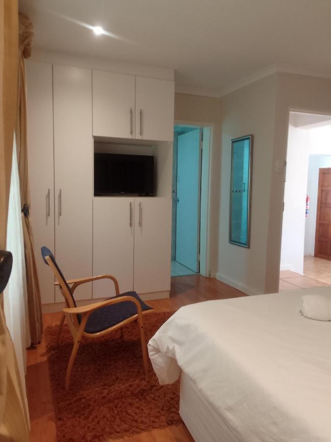 Botleng Guest House Boqate Bagian luar foto
