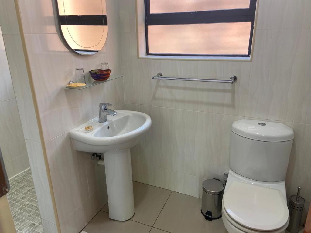 Botleng Guest House Boqate Bagian luar foto