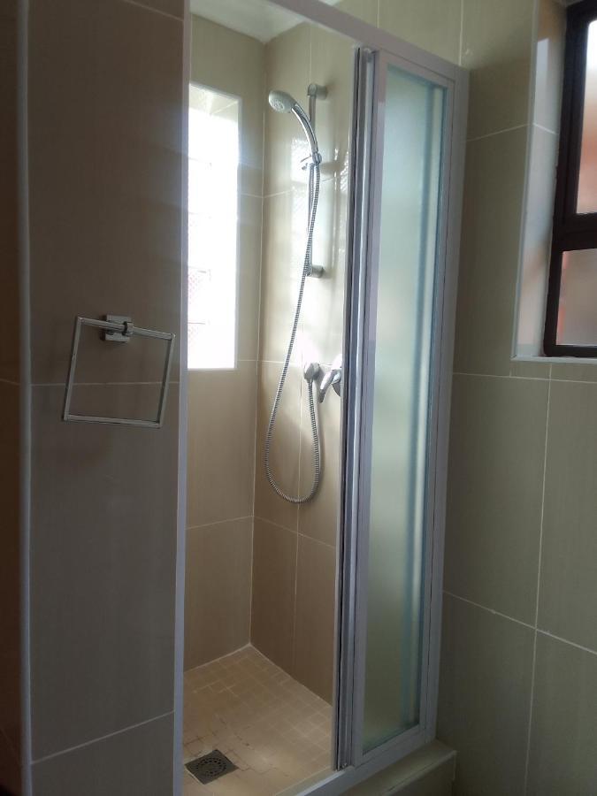 Botleng Guest House Boqate Bagian luar foto